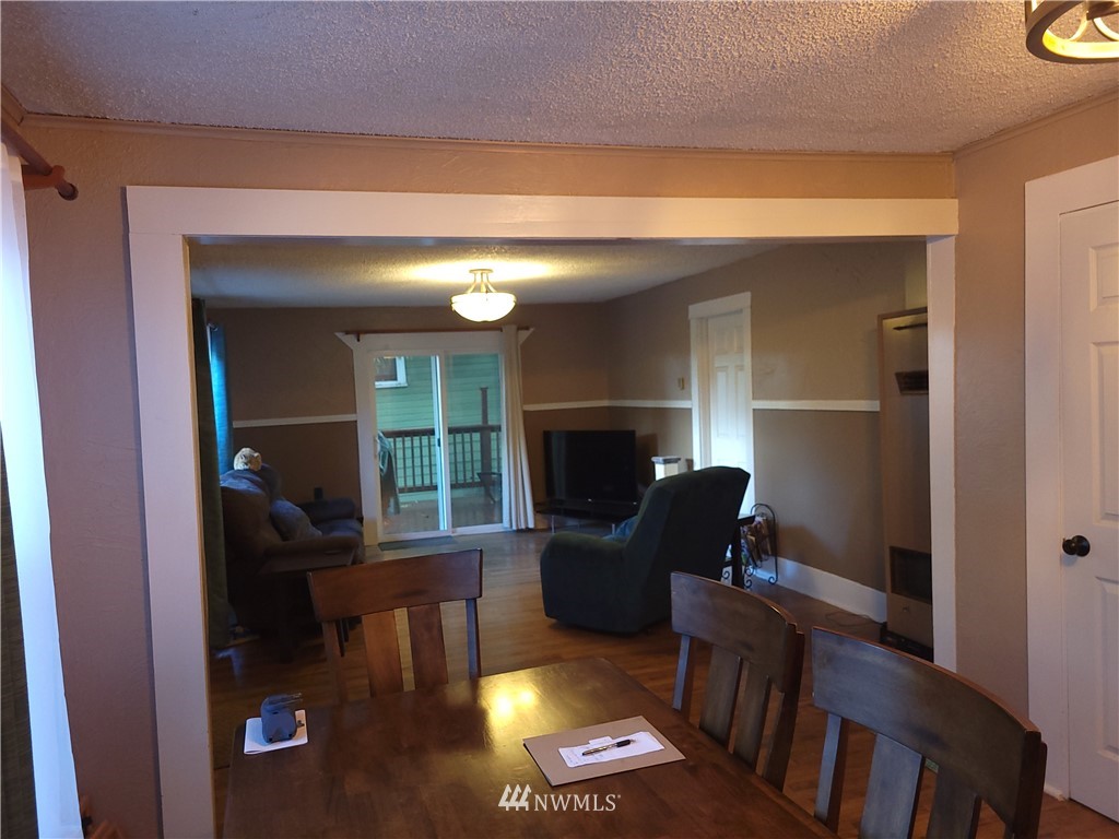 221 Cowlitz Road Winlock, WA 98596 - Photo 8 of 37 Gallery Image 8