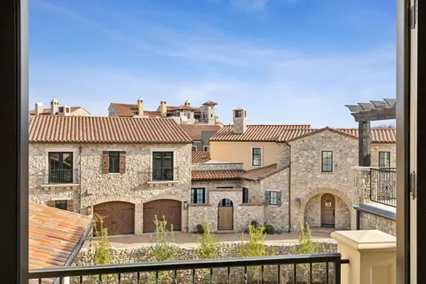 $2,999,997 | 10 Catalonia Drive, Westlake, TX 76262