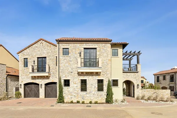 $2,999,997 | 10 Catalonia Drive, Westlake, TX 76262