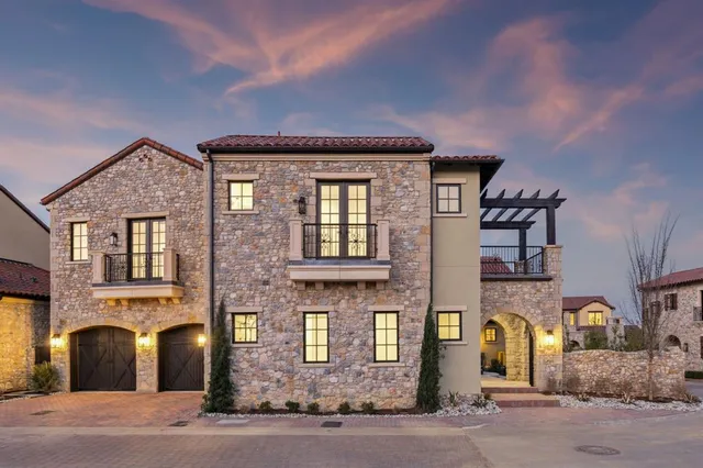 $2,999,997 | 10 Catalonia Drive, Westlake, TX 76262