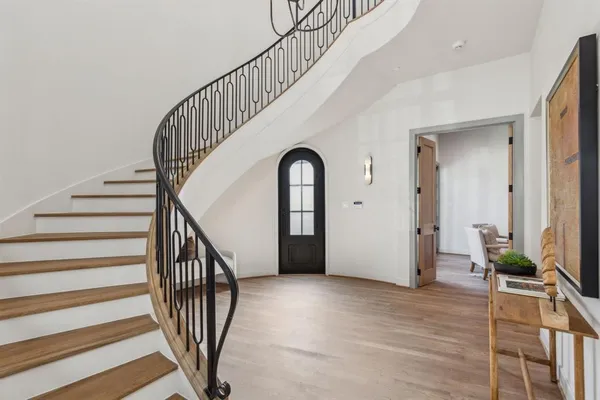 $2,999,997 | 10 Catalonia Drive, Westlake, TX 76262