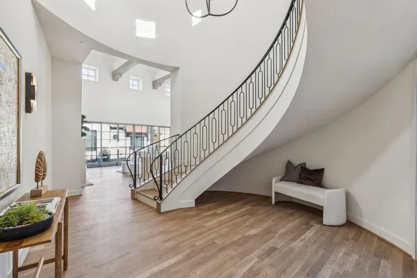 $2,999,997 | 10 Catalonia Drive, Westlake, TX 76262