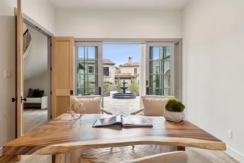 $2,999,997 | 10 Catalonia Drive, Westlake, TX 76262