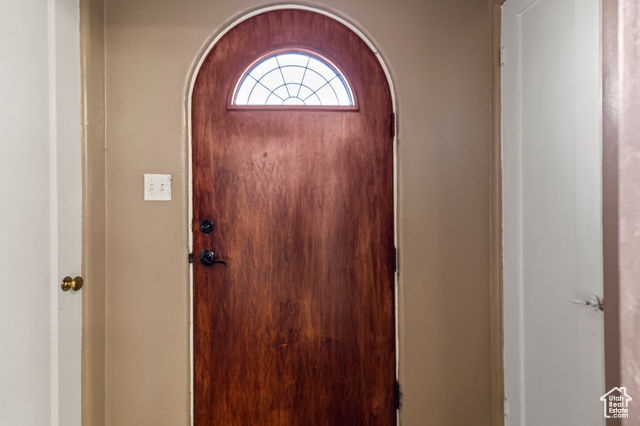 465 North Main Street Richfield, UT 84701 - Photo 15 of 43 View of entryway