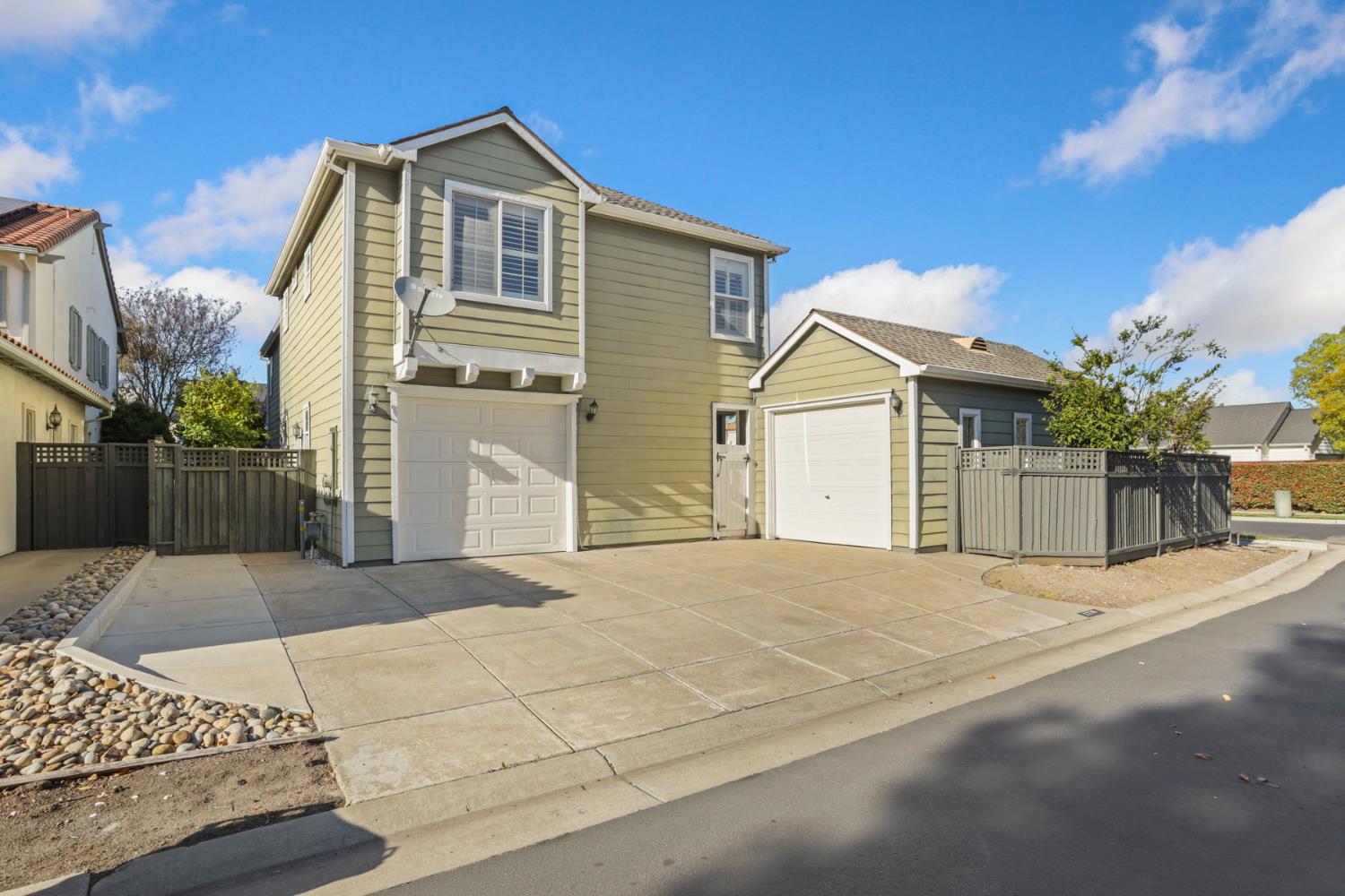 2736 Daisy Lane Tracy, CA 95377 - Photo 47 of 52