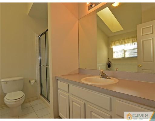 52 Rozalyn Lane Old Bridge, NJ 08879 - Photo 8 of 18 Gallery Image 8