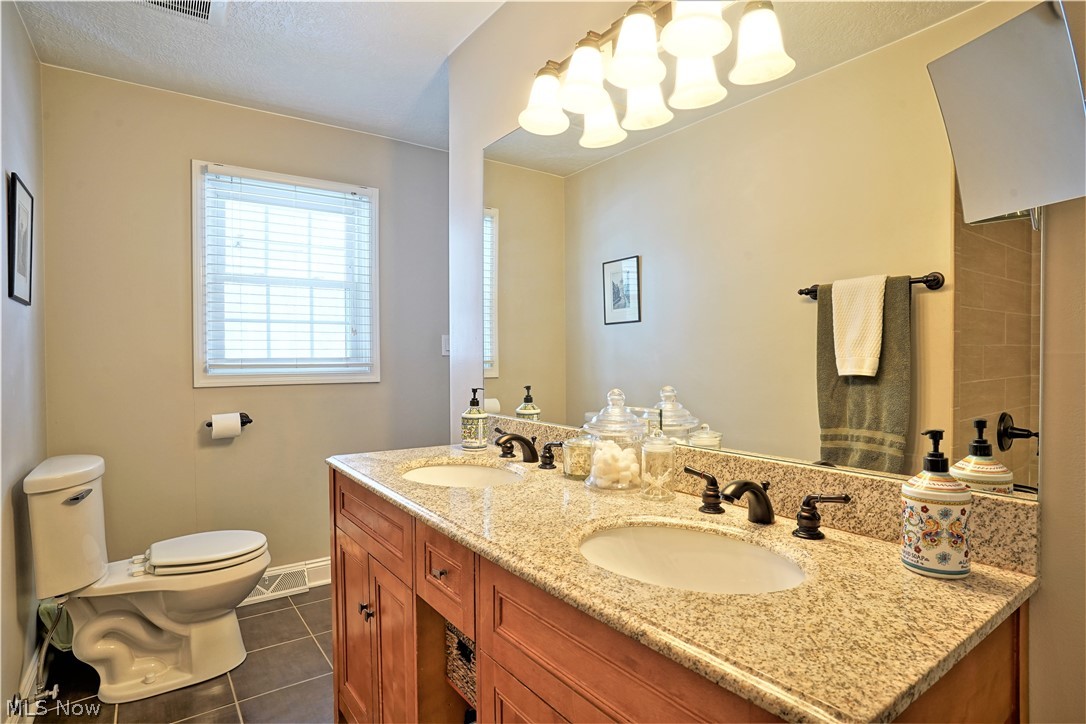 2015 Echo Road Stow, OH 44224 - Photo 22 of 33 Gallery Image 22