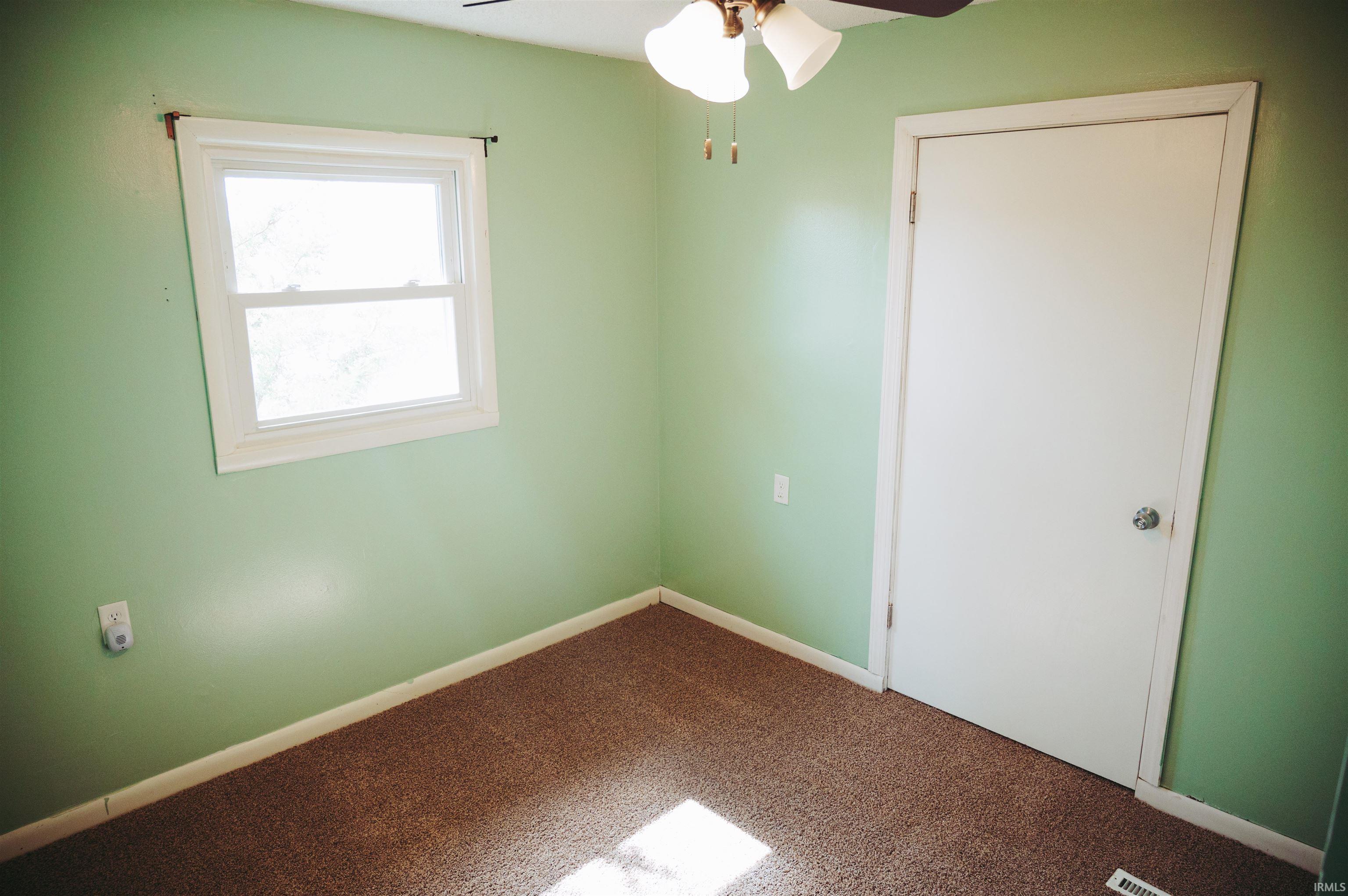 9157 Goshen Road Fort Wayne, IN 46818 - Photo 19 of 24