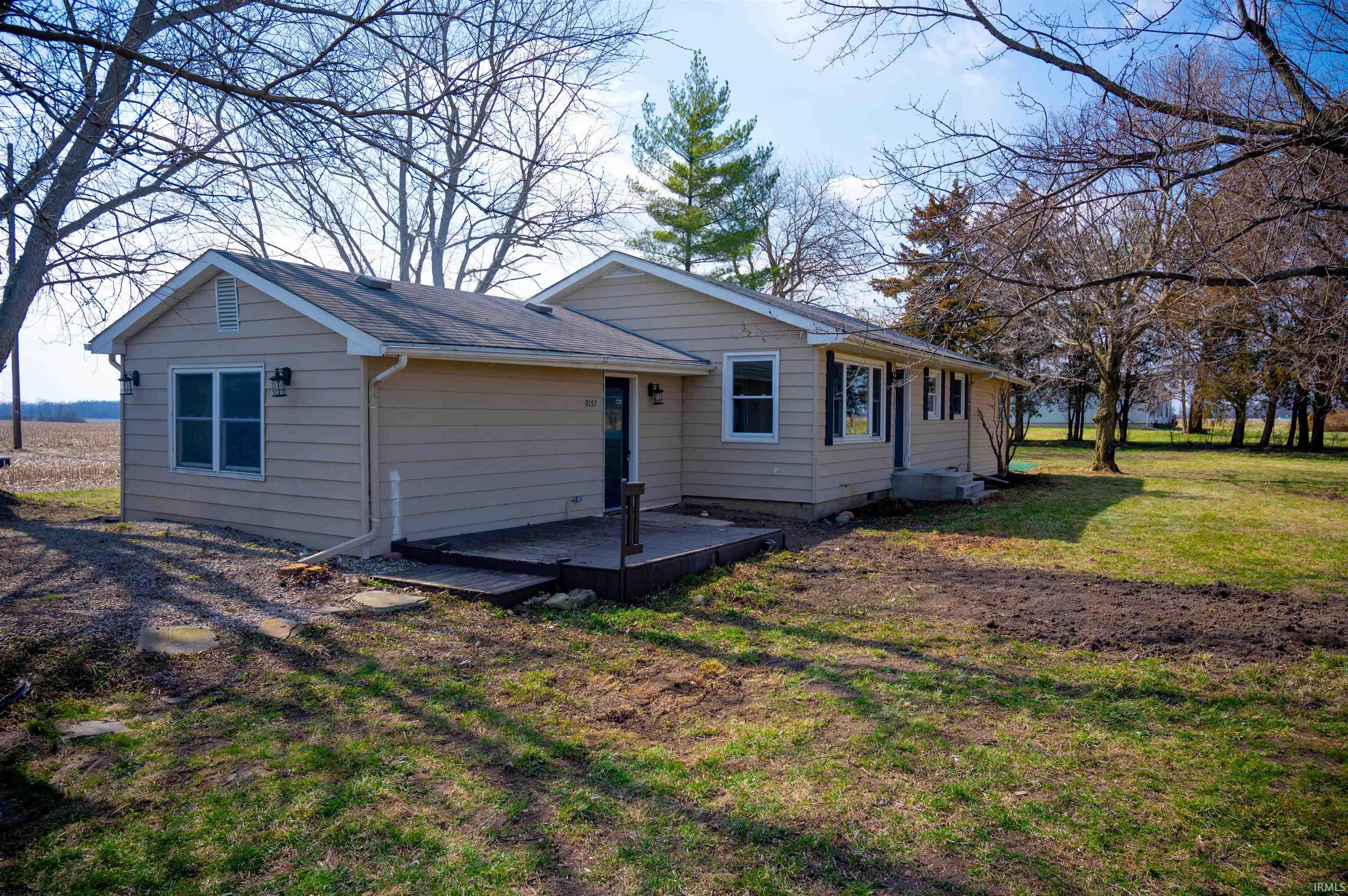 9157 Goshen Road Fort Wayne, IN 46818 - Photo 4 of 24