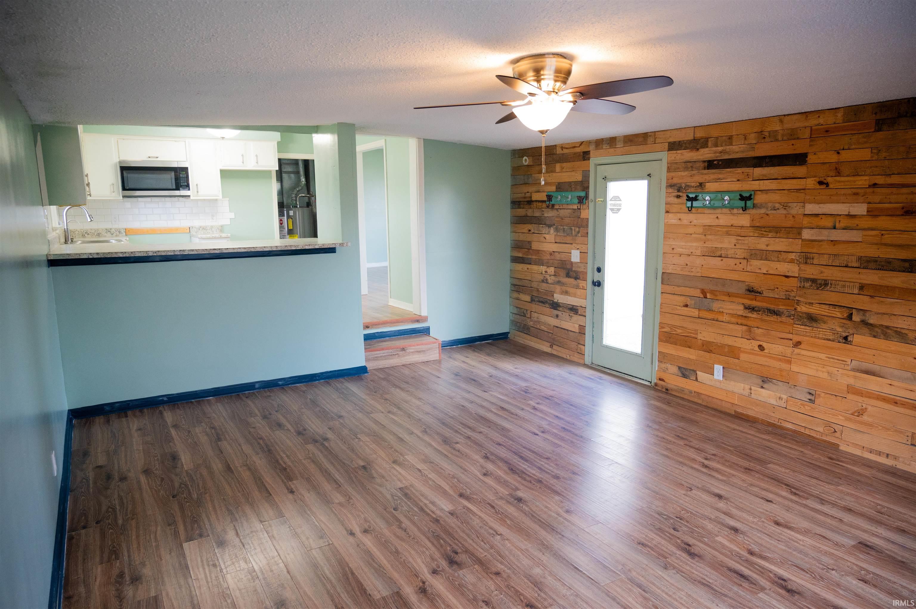 9157 Goshen Road Fort Wayne, IN 46818 - Photo 9 of 24
