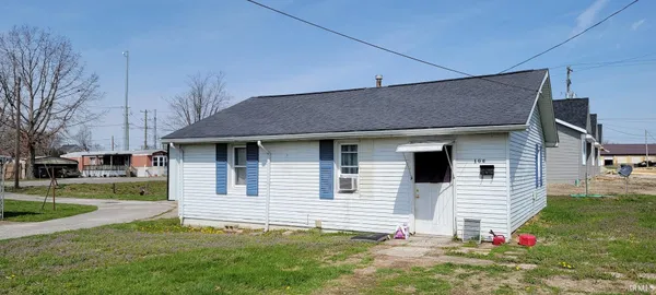 $75,000 | 106 Southwest 2nd Street, Loogootee, IN 47553