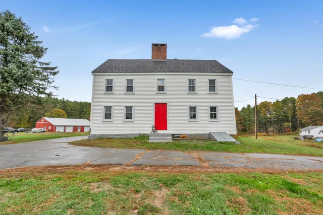 $555,000 | 15 Picott Road, Kittery, ME 03904