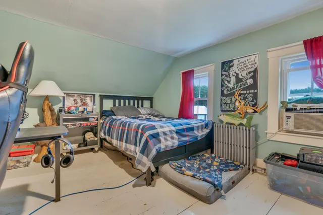 $555,000 | 15 Picott Road, Kittery, ME 03904