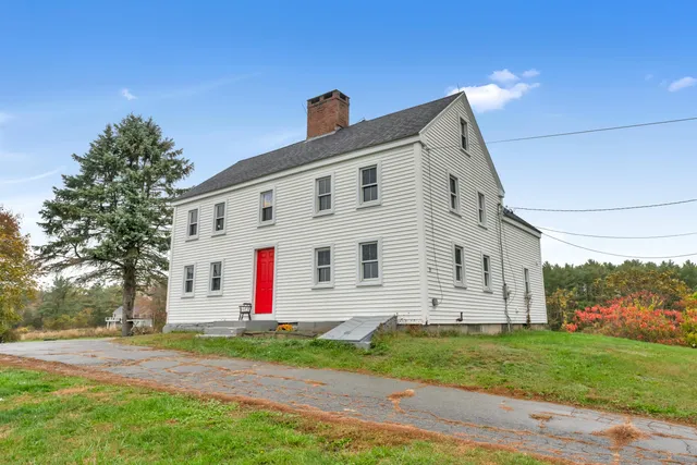 $555,000 | 15 Picott Road, Kittery, ME 03904