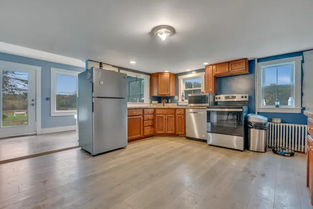 $555,000 | 15 Picott Road, Kittery, ME 03904