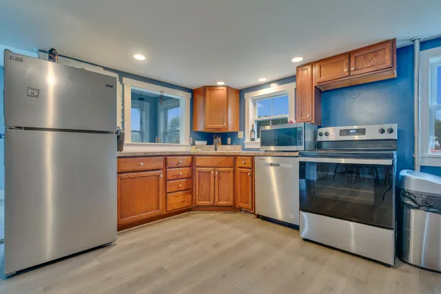 $555,000 | 15 Picott Road, Kittery, ME 03904