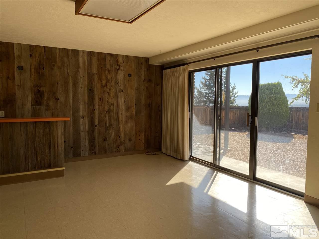3900 Buckingham Square Reno, NV 89503 - Photo 16 of 35 a view of a room with large windows