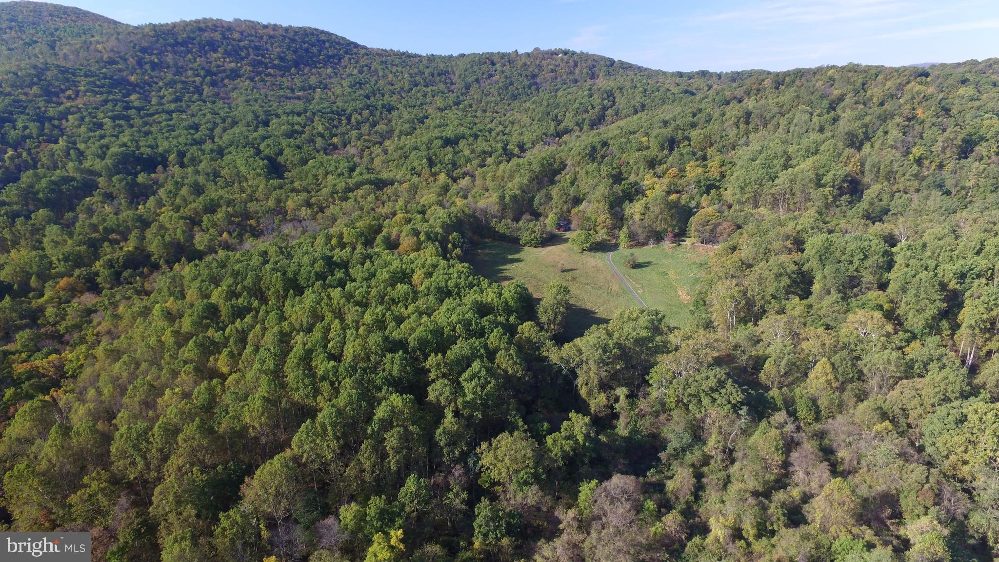 12648 Moss Hollow Road Markham, VA 22643 - Photo 2 of 11 View