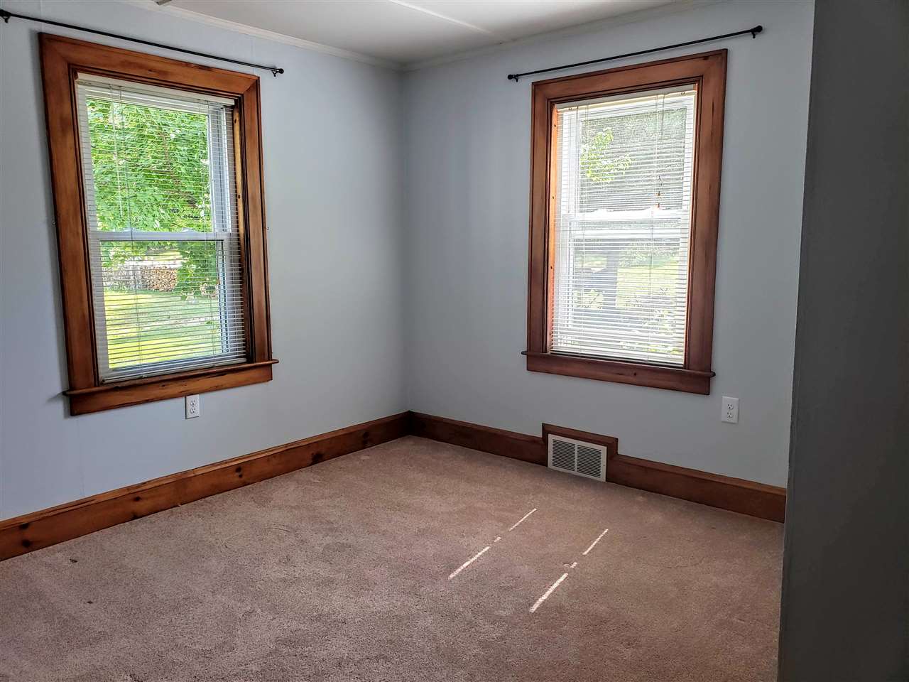 16 Roy Street Concord, NH 03301 - Photo 15 of 30