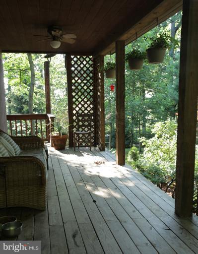 7708 Dollyhyde Road Mount Airy, MD 21771 - Photo 15 of 26 Exterior (General)