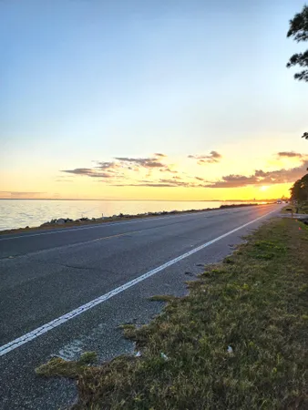 $179,000 | 747 Highway 98, Eastpoint, FL 32328