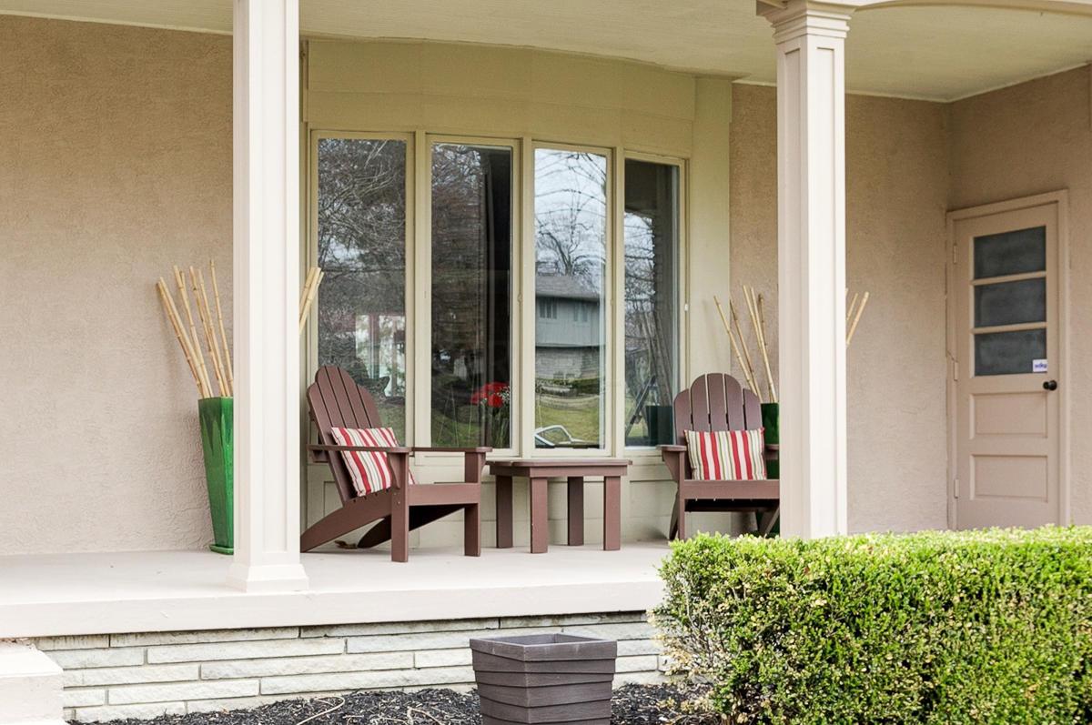 2831 Margate Road Columbus, OH 43221 - Photo 2 of 25