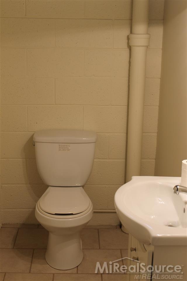 1105 Audubon Road Grosse Pointe Park, MI 48230 - Photo 18 of 20