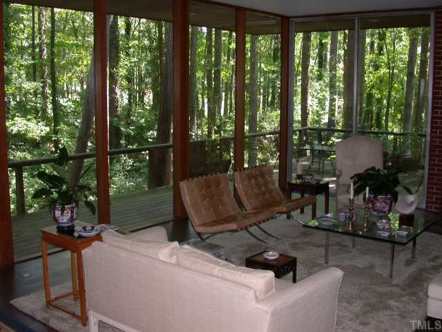 3400 Westover Road Durham, NC 27707 - Photo 4 of 10 Living Room
