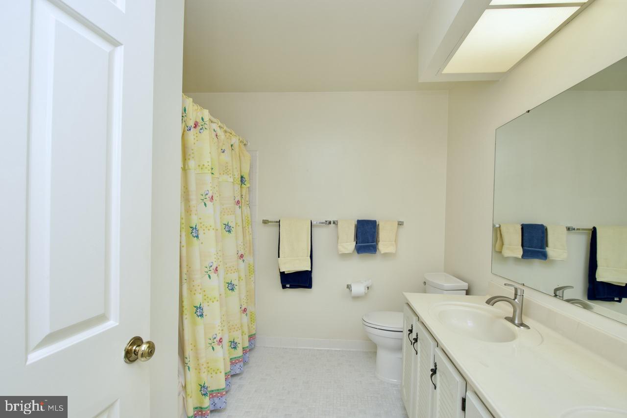 10174 Red Spruce Road Fairfax, VA 22032 - Photo 35 of 48 Gallery Image 35