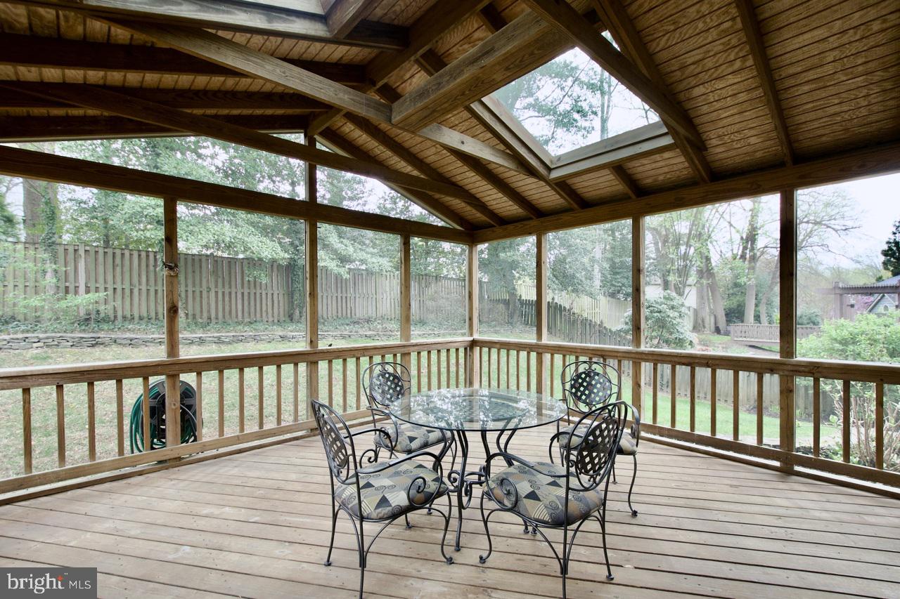 10174 Red Spruce Road Fairfax, VA 22032 - Photo 43 of 48 Gallery Image 43