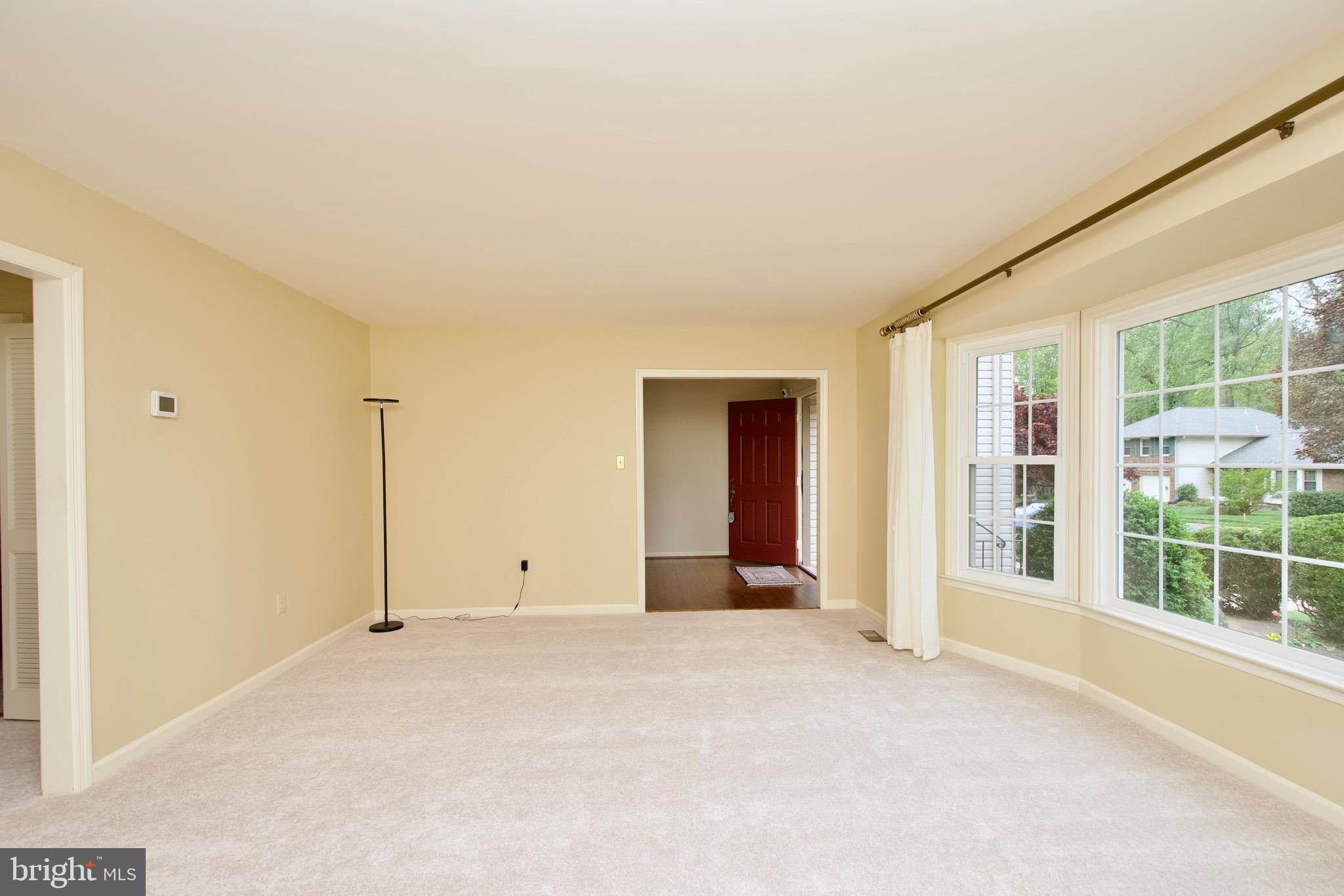 10174 Red Spruce Road Fairfax, VA 22032 - Photo 8 of 48 Gallery Image 8