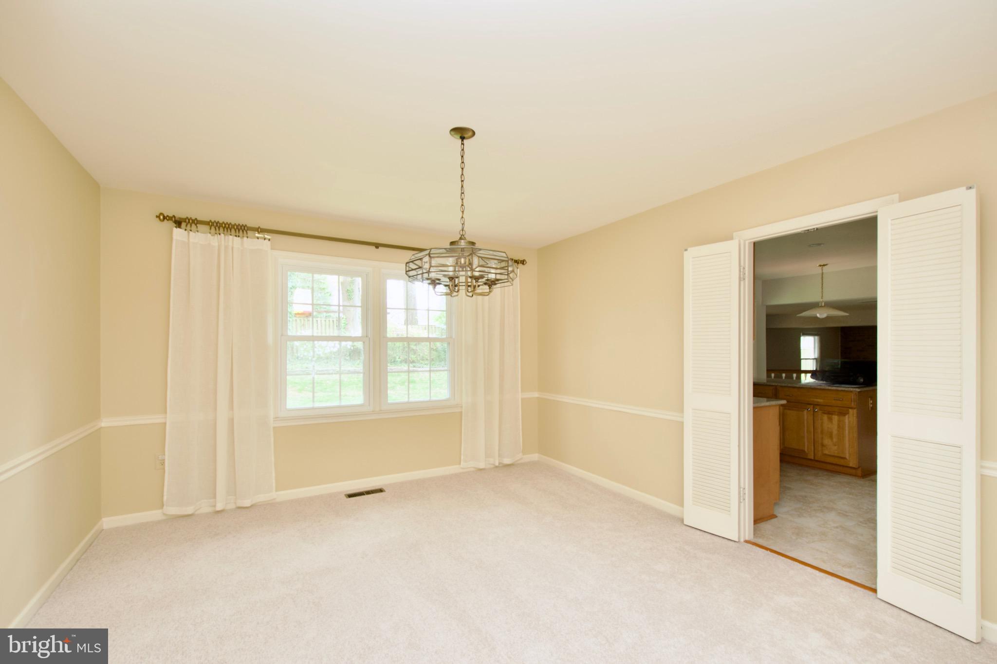 10174 Red Spruce Road Fairfax, VA 22032 - Photo 10 of 48 Gallery Image 10