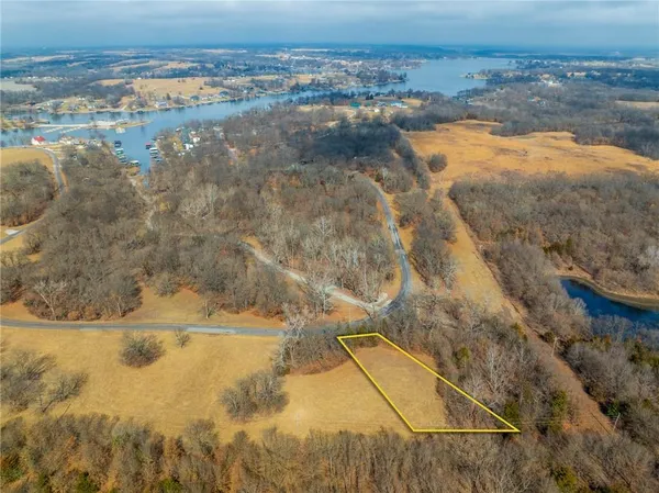 $11,000 | Lot 3046 Lake Viking Terrace, Altamont, MO 64620