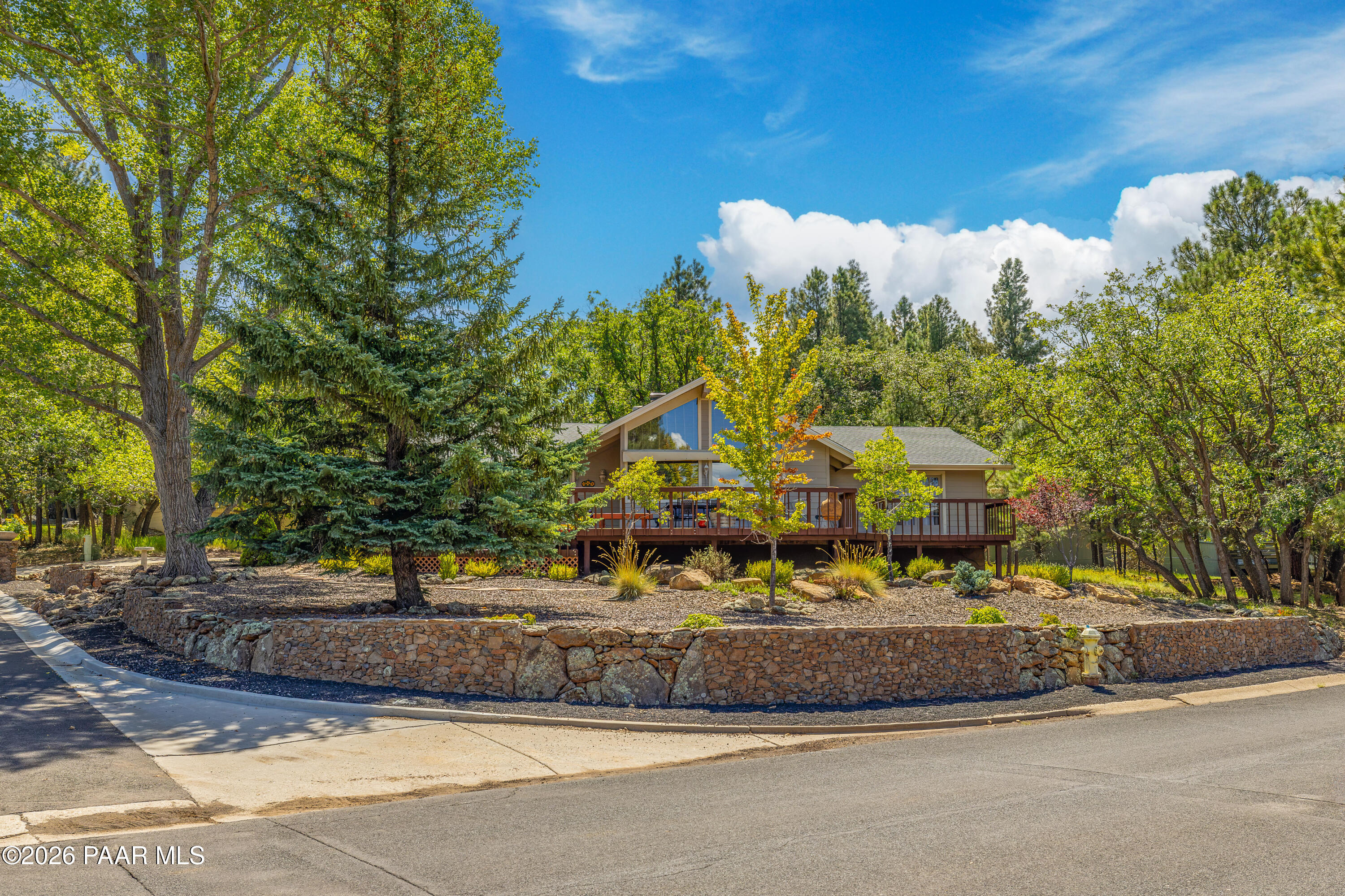 5801 Ridge Drive Flagstaff, AZ 86004 - Photo 3 of 60 CP-16
