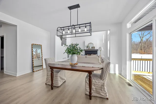 $759,900 | 9520 Alaska Avenue Southeast, Caledonia, MI 49316