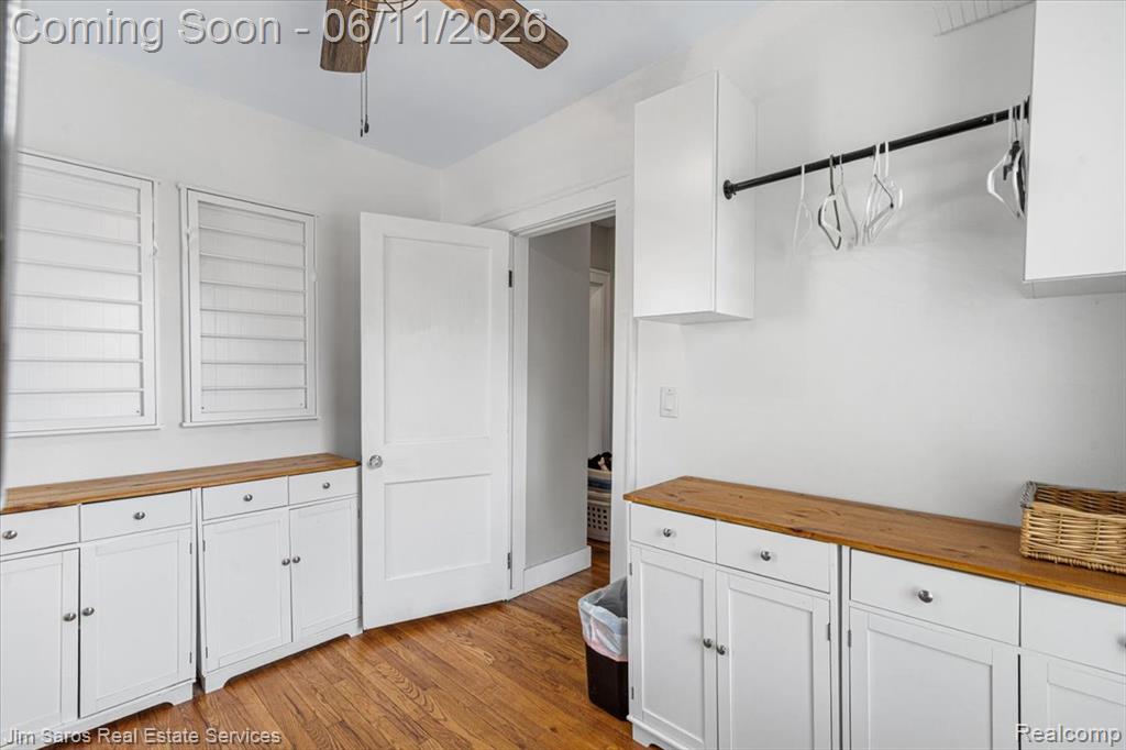 1215 Nottingham Road Grosse Pointe Park, MI 48230 - Photo 16 of 36
