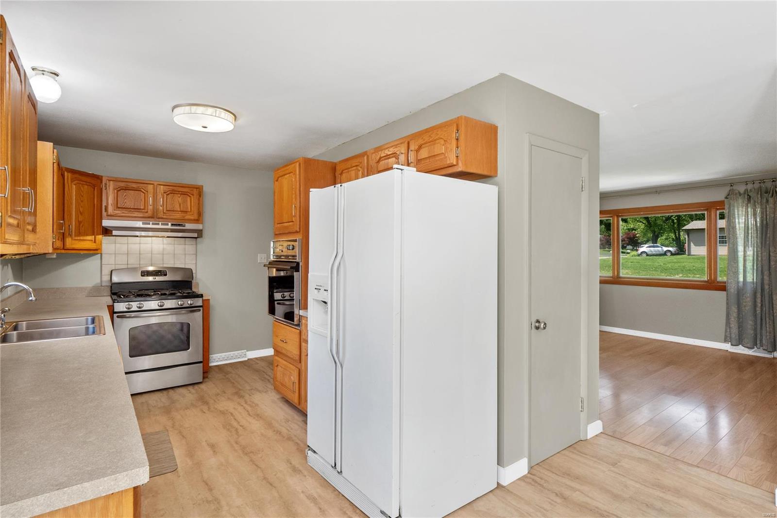 230 Pleasant Ridge Road Fairview Heights, IL 62208 - Photo 15 of 29 Gallery Image 15
