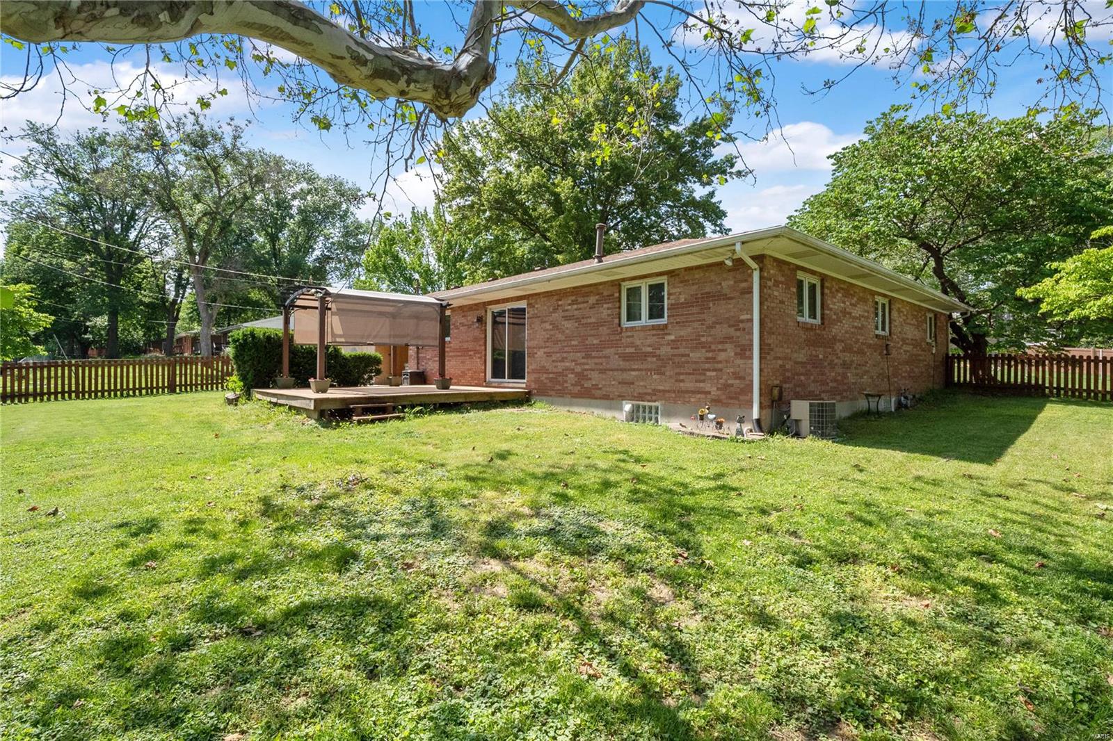 230 Pleasant Ridge Road Fairview Heights, IL 62208 - Photo 25 of 29 Gallery Image 25