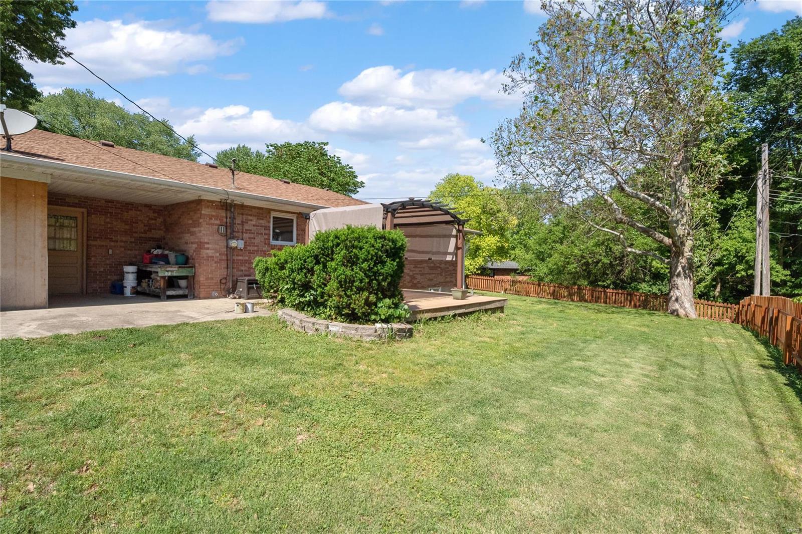 230 Pleasant Ridge Road Fairview Heights, IL 62208 - Photo 26 of 29 Gallery Image 26