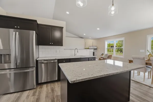 $599,900 | W7077 Jaclyn Lane, Greenville, WI 54942