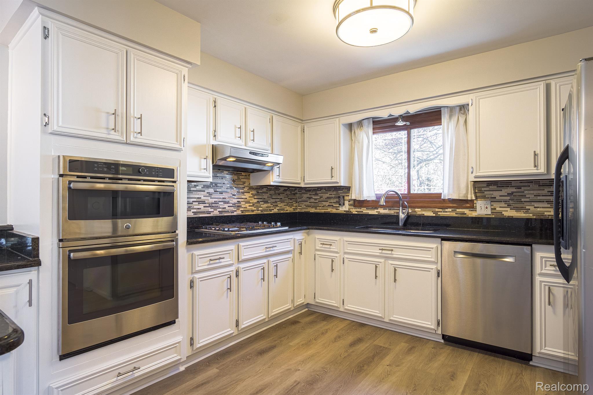 733 Timberline Drive Rochester, MI 48309 - Photo 27 of 62 Gallery Image 27