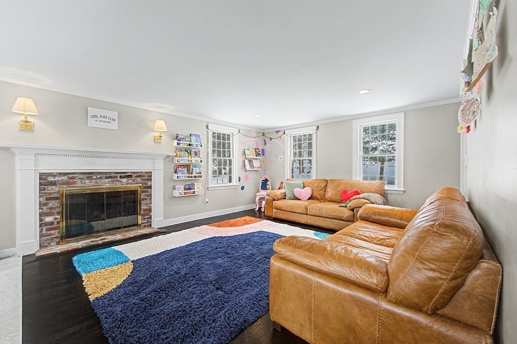 377 Willis Road Sudbury, MA 01776 - Photo 14 of 41 Gallery Image 14