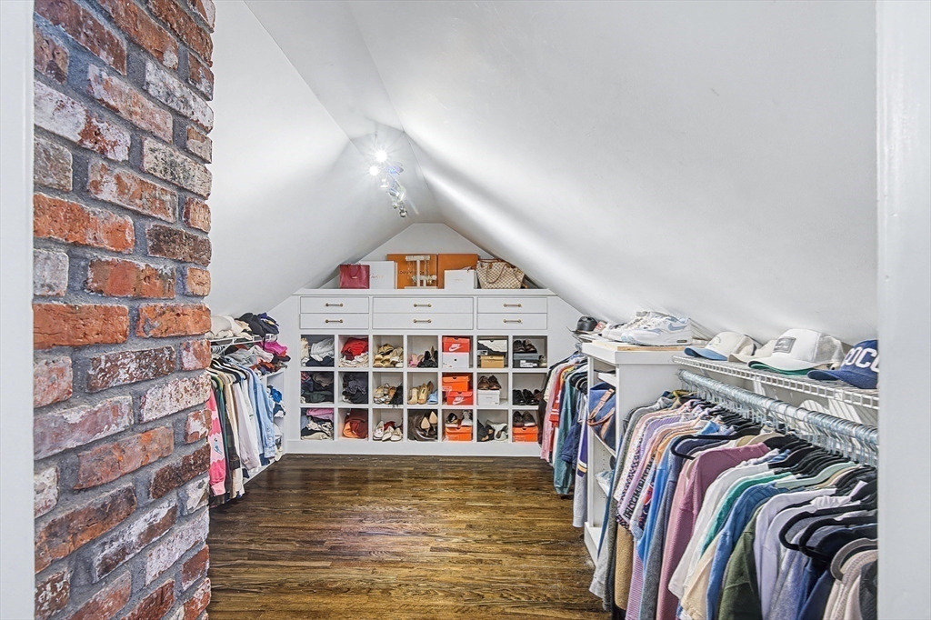 377 Willis Road Sudbury, MA 01776 - Photo 19 of 41 Gallery Image 19