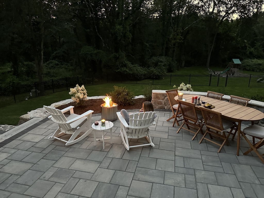 377 Willis Road Sudbury, MA 01776 - Photo 39 of 41 Gallery Image 39