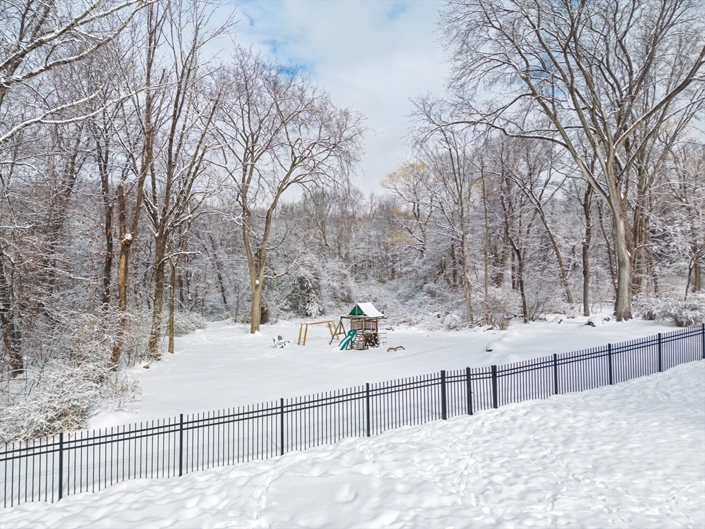 377 Willis Road Sudbury, MA 01776 - Photo 40 of 41 Gallery Image 40