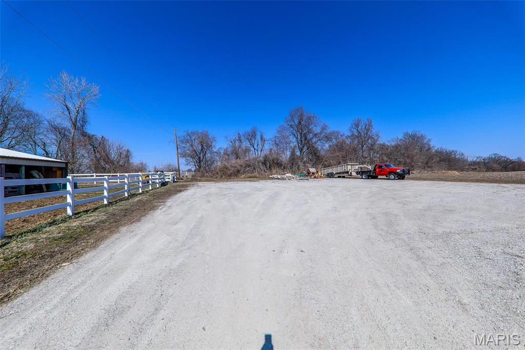 7679 West Mick Road Edwardsville, IL 62025 - Photo 40 of 41