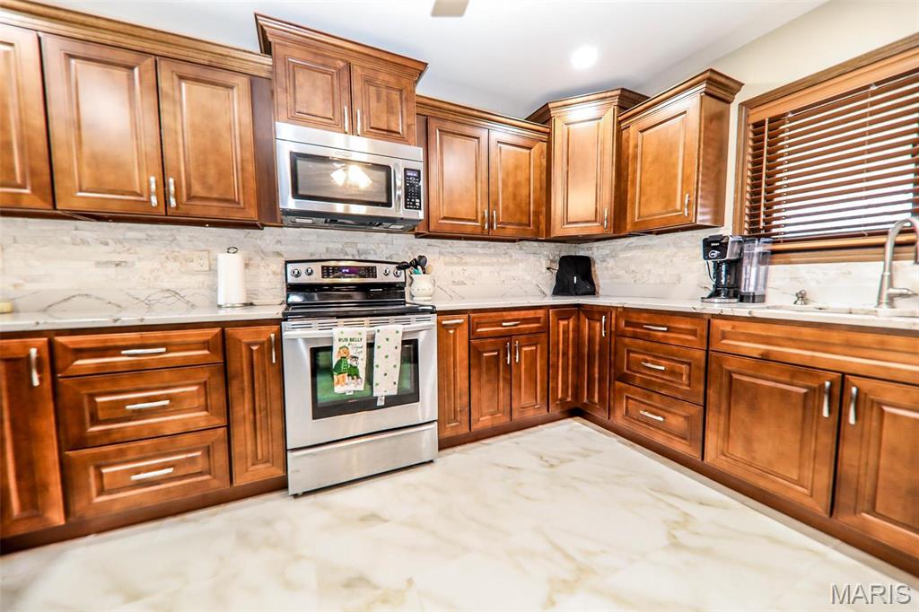 7679 West Mick Road Edwardsville, IL 62025 - Photo 8 of 41
