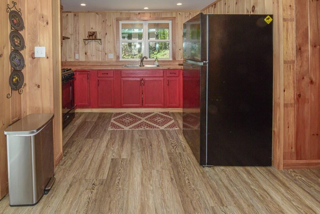 45 Crooked Way Naples, ME 04055 - Photo 15 of 58 45 crooked way-55_1024_684