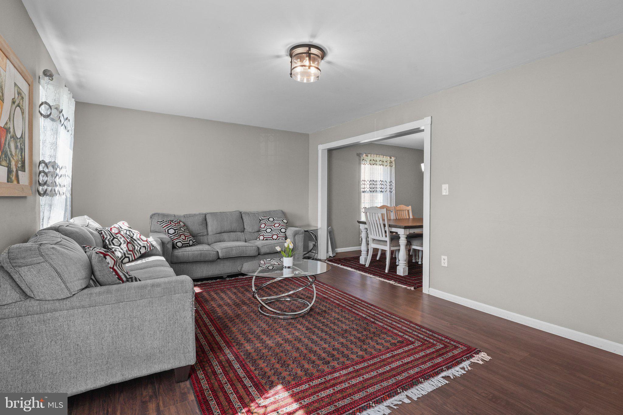 3027 Byberry Road Philadelphia, PA 19154 - Photo 4 of 32 Living Room View