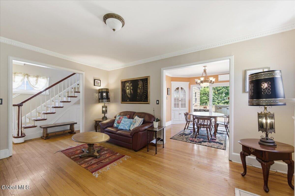 11 Freeman Road Albany, NY 12208 - Photo 7 of 34 7) 72433-6a24b2be65a4d
